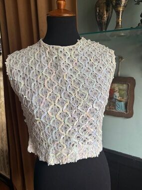 Vtg 1970s sequined cropped blouse. Iridescent.